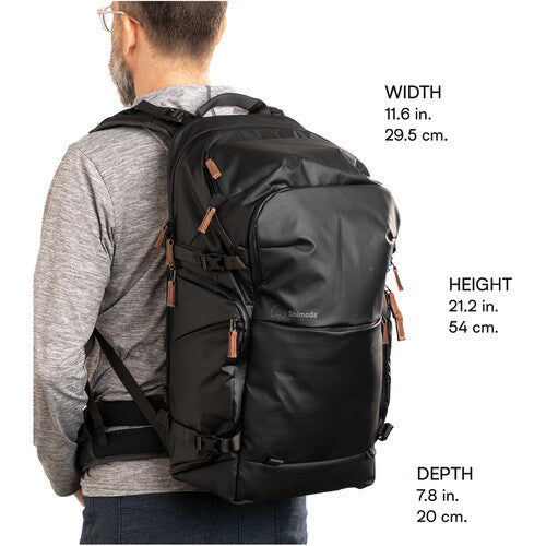 Durable Water-Resistant DSLR Backpack with Lockable Zippers