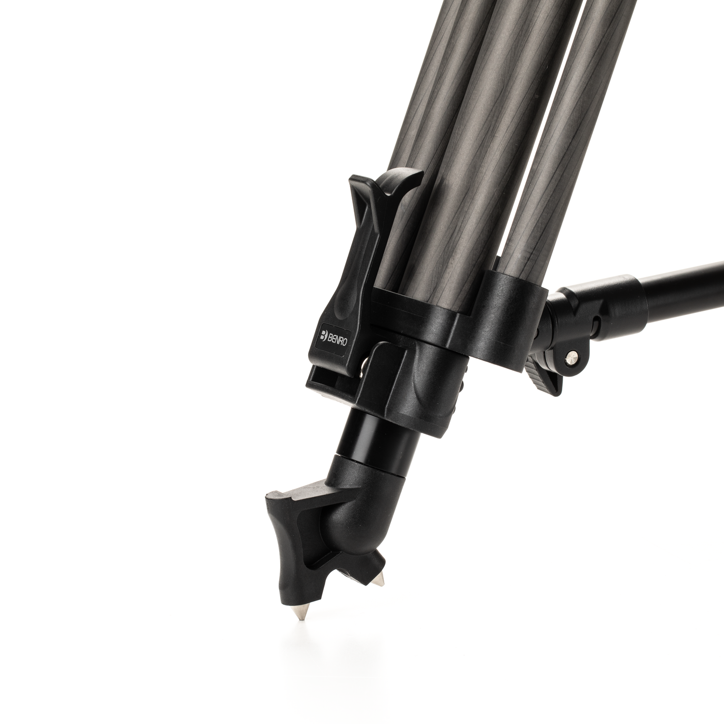 Sliding quick-release camera plate with measurement scale for balancing heavy rigs.
