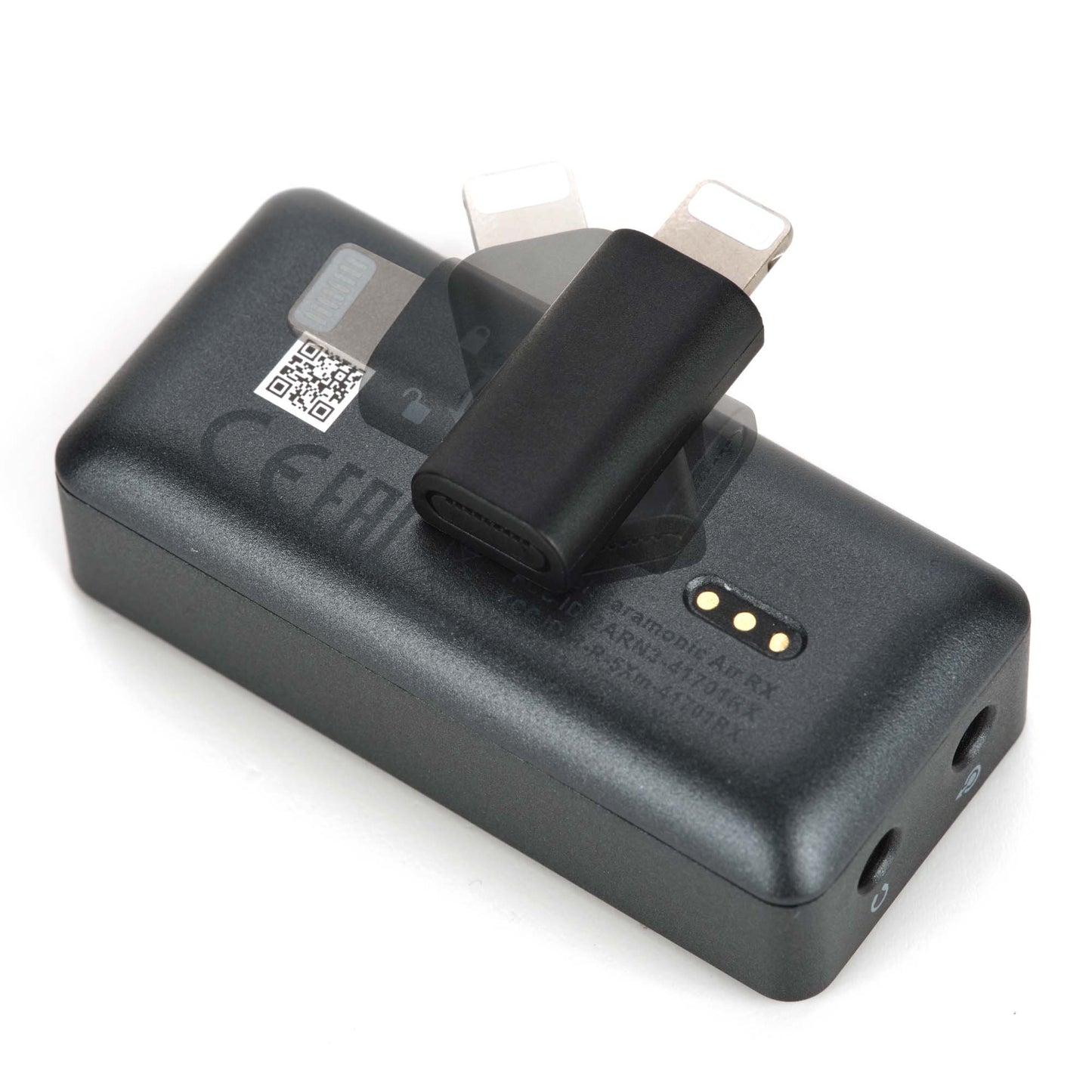 Professional lavalier mic included with Saramonic Air wireless system