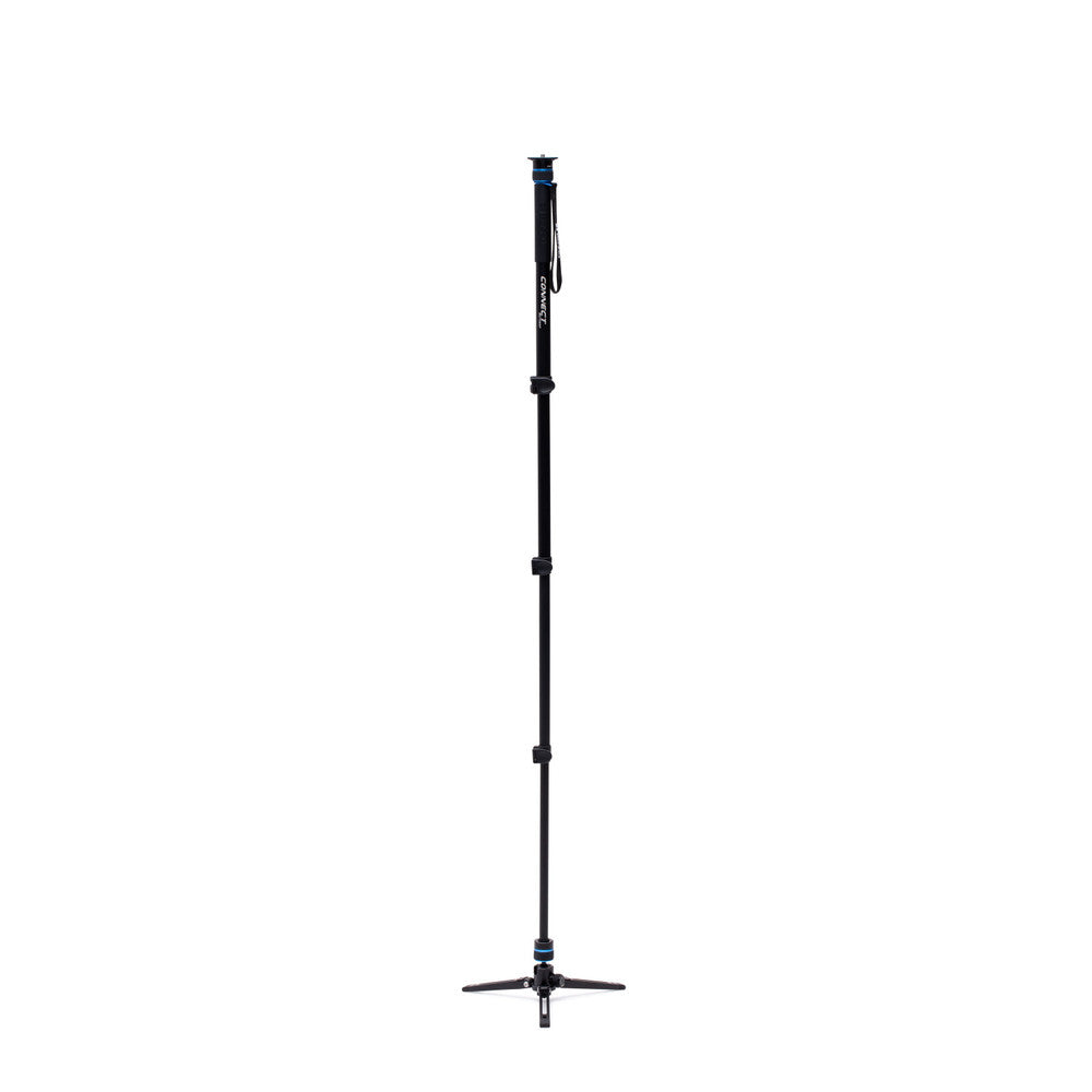 Benro Connect’s dual camera threads (¼”-20 & 3/8”-16) for accessory mounting