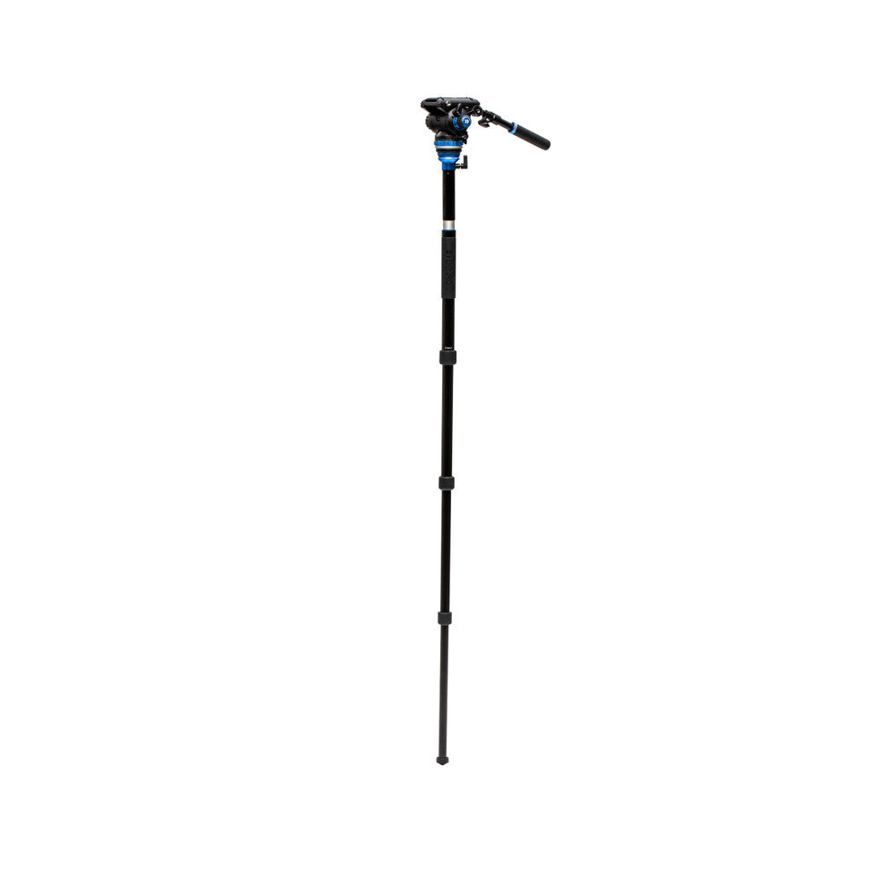Close-up of Benro S6 PRO video head with metal ratchet knobs and quick-release plate.