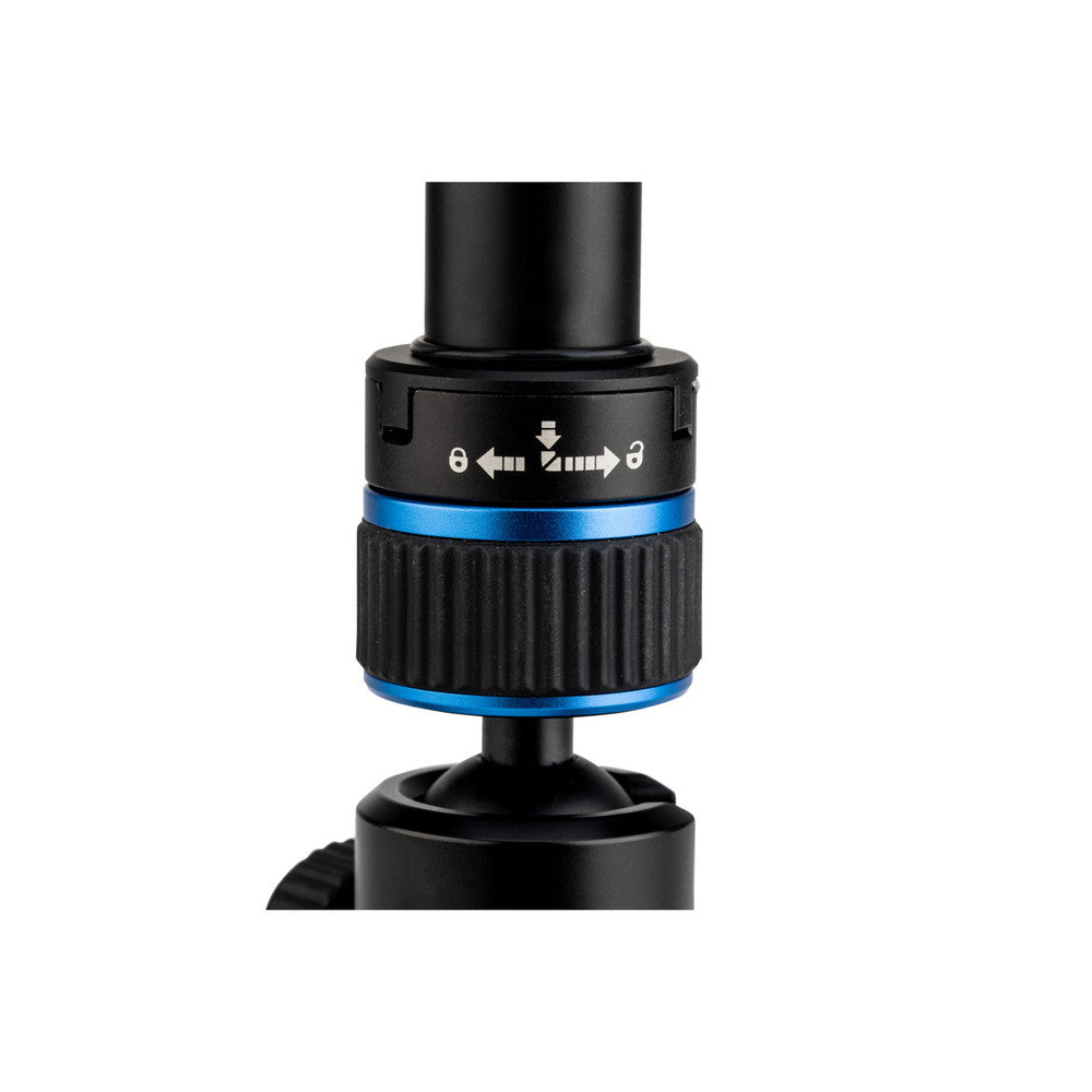 Monopod with built-in ball head for smooth camera movements