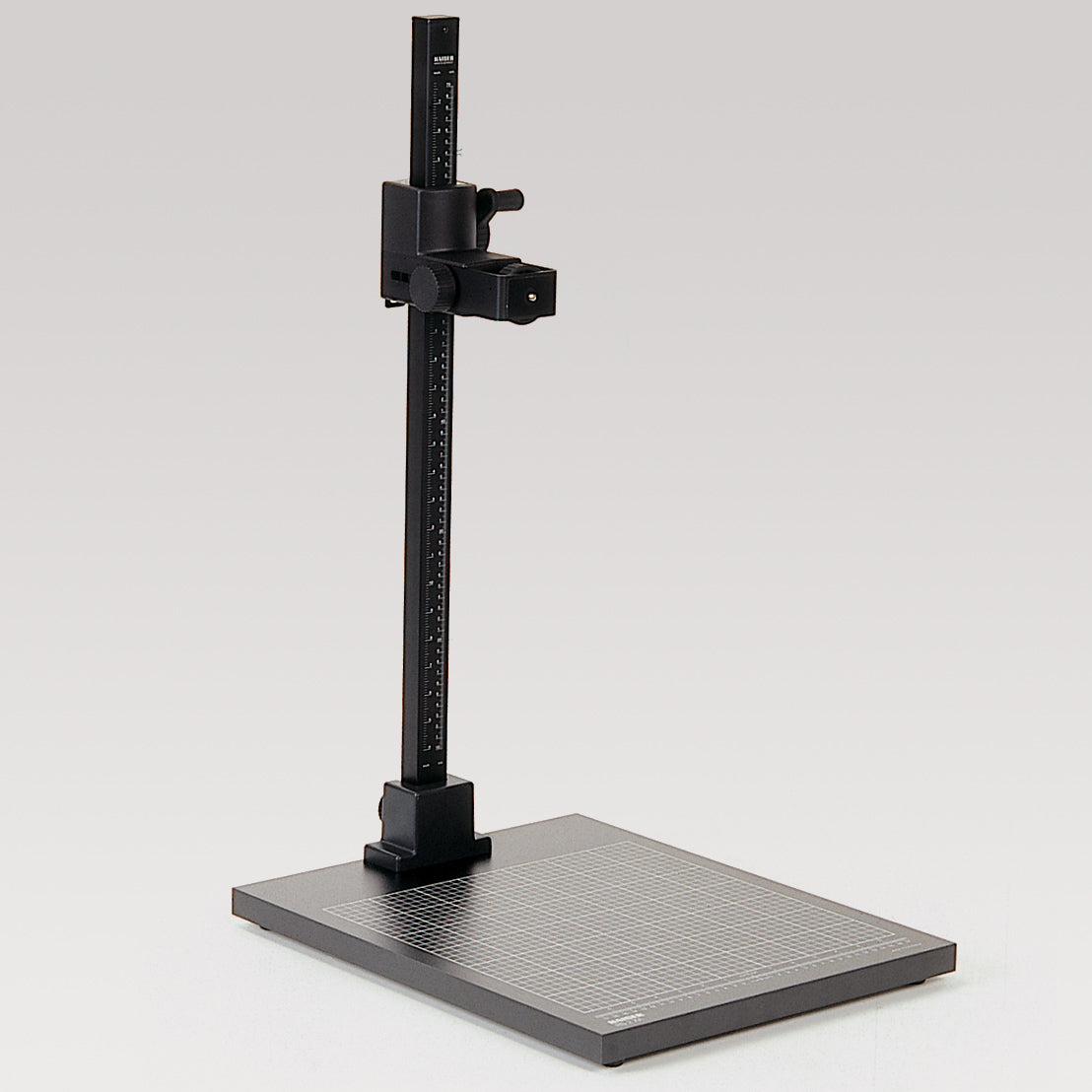 Kaiser RS2 XA Copy Stand with non-reflective matte gray gridded baseboard and 30-inch aluminum column.