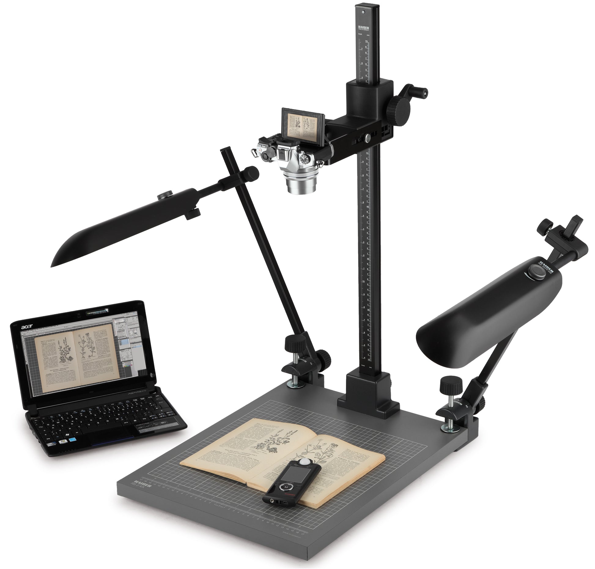 Matte black anodized aluminum column of the Kaiser RS2 XA featuring manual height adjustment and 1/4 inch mounting thread.