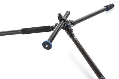 Comparison view of the Benro FGP28A tripod extend legs