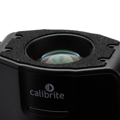 Front and back view of the sleek Calibrite Display Plus HL design.