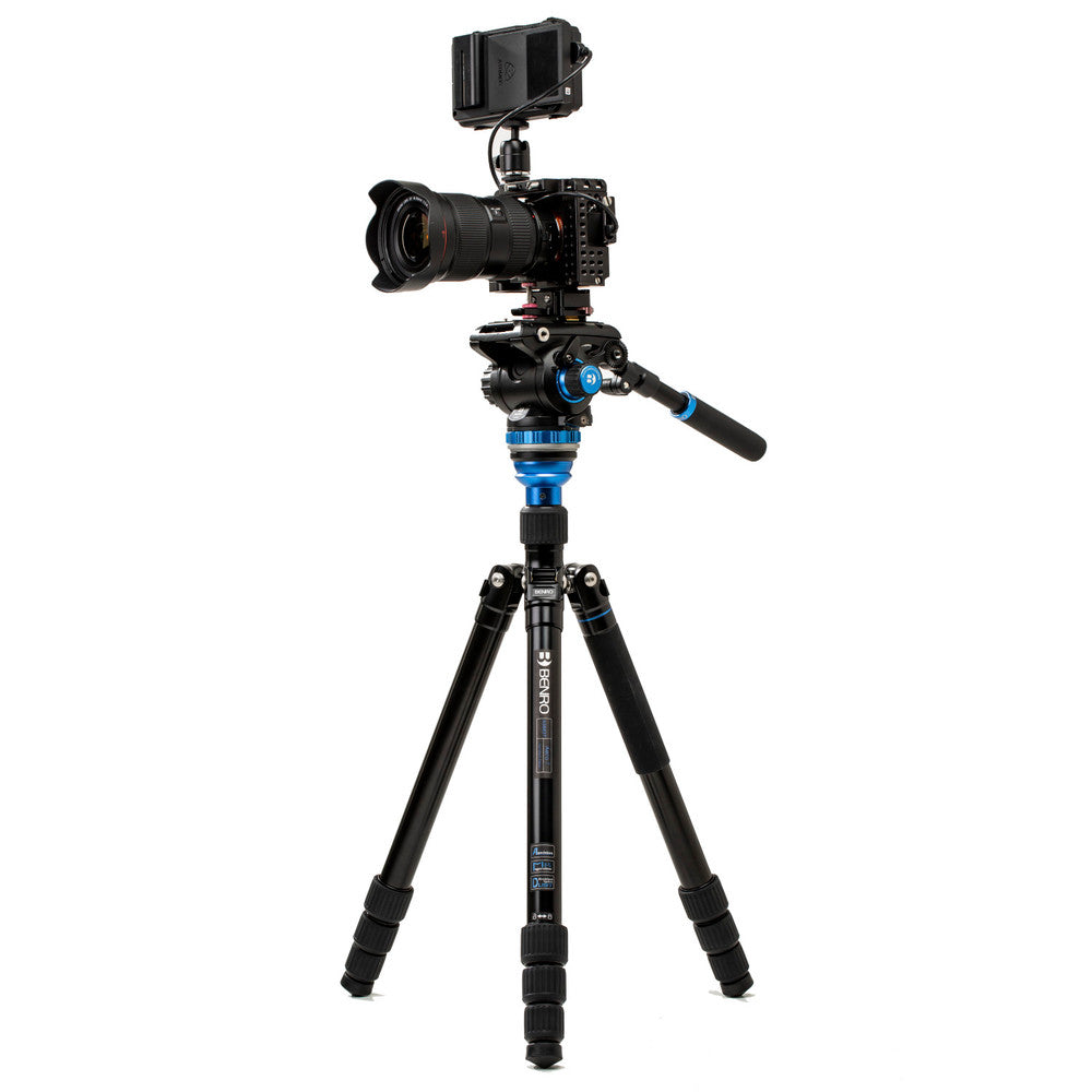 Benro S6 PRO video head with 65mm flat base, pan & tilt controls, and illuminated bubble level.