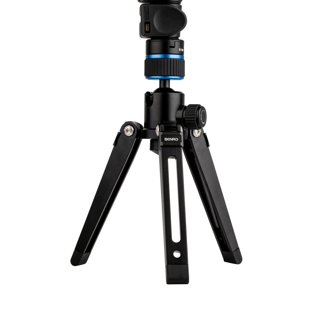 Adjustable legs of Benro Connect monopod on uneven terrain for stable shots