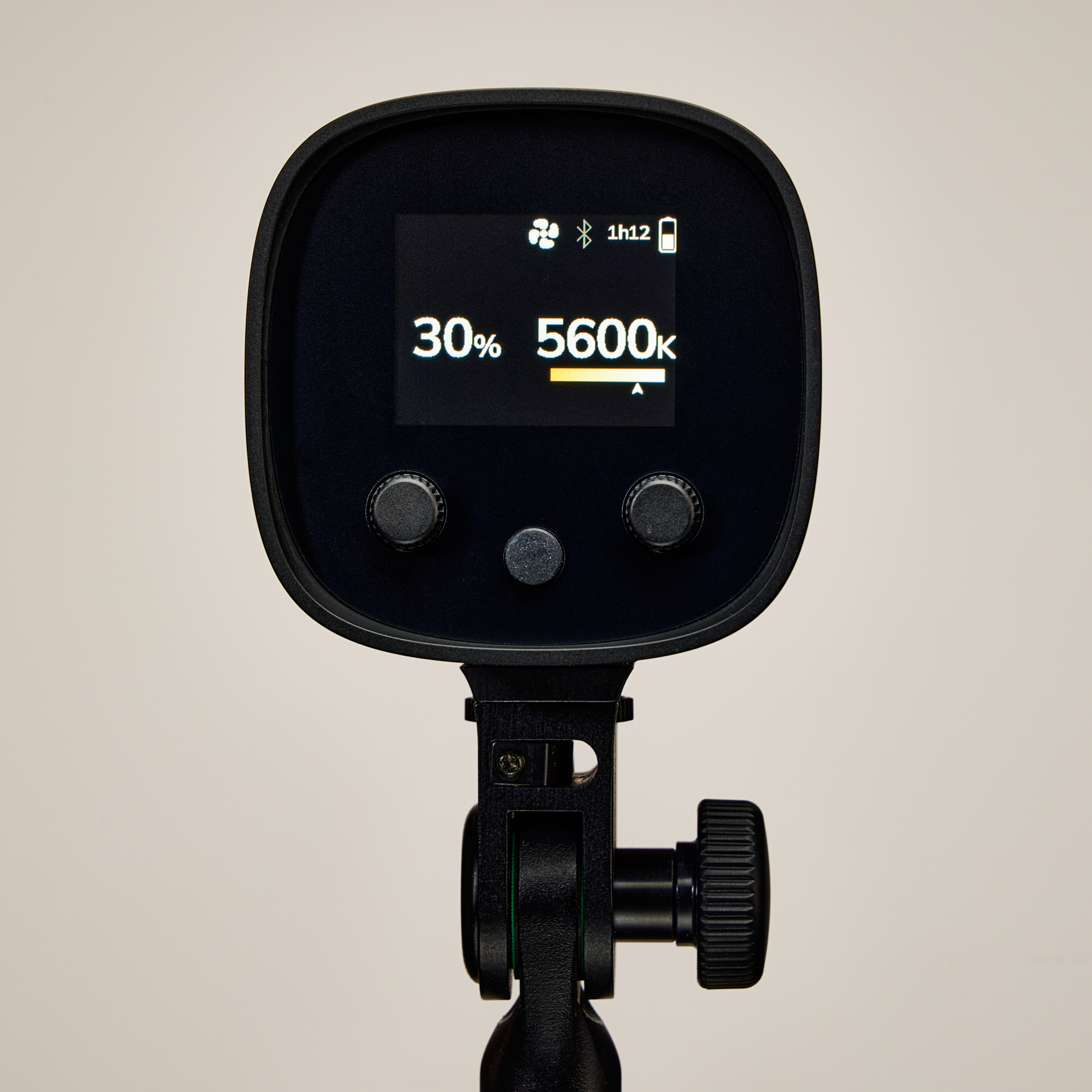 Elinchrom Elinchrom LED 100 C Single Kit | Demo - VL Camera Photographic Store 