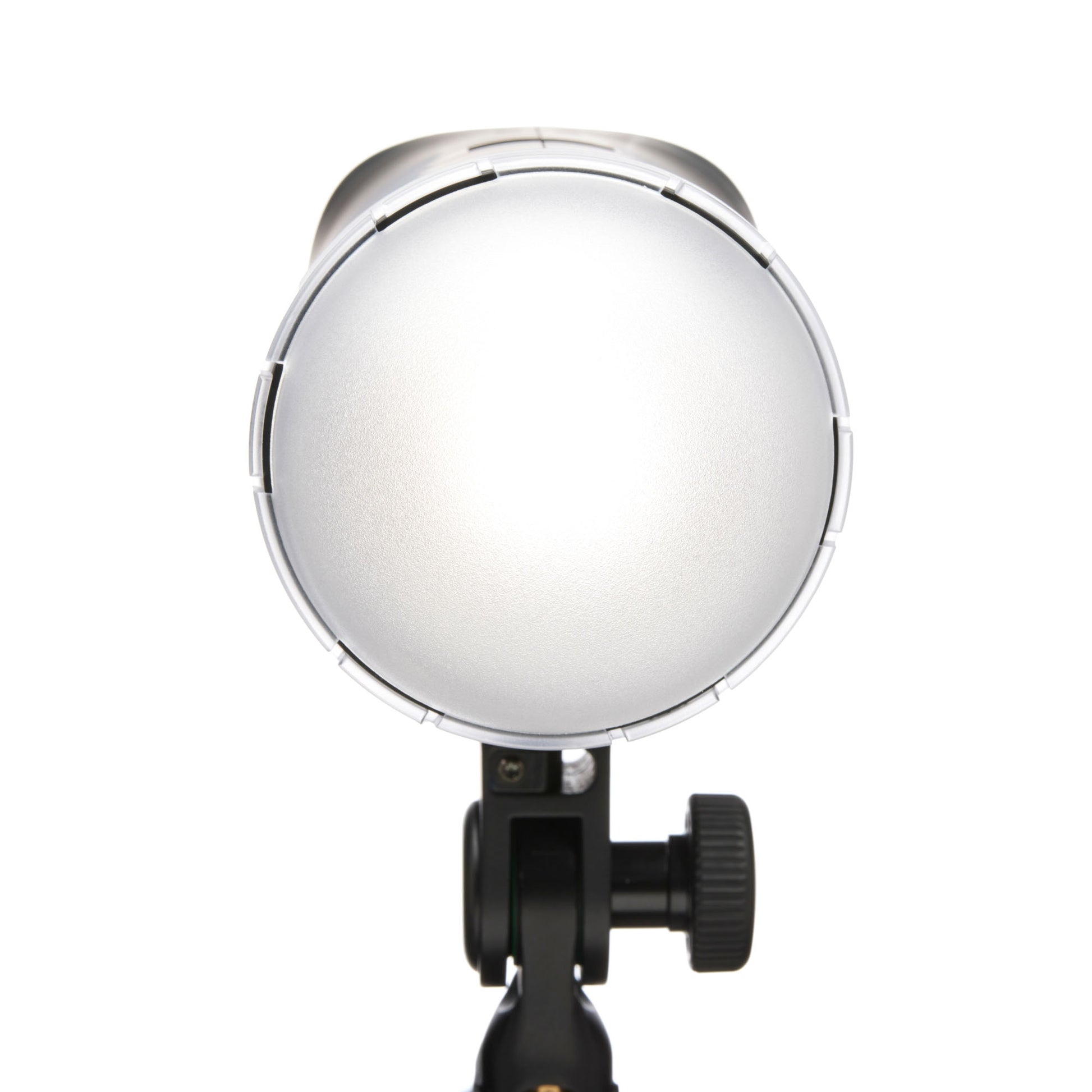 Close-up of Elinchrom THREE’s touchscreen interface and controls