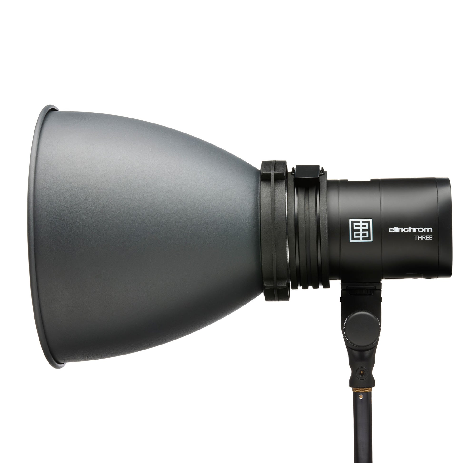 Elinchrom THREE flash with included carrying case for protectio