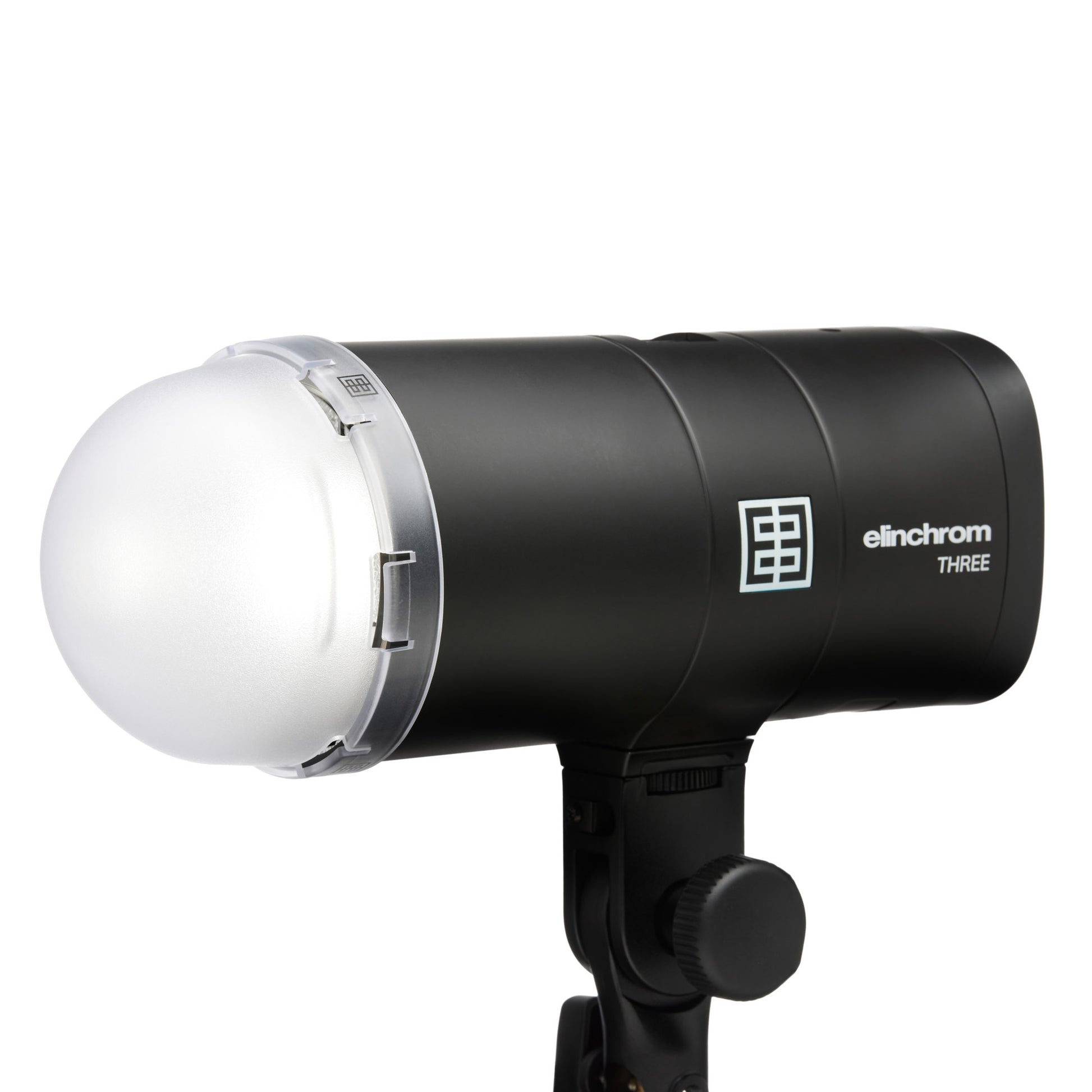 Elinchrom THREE with grid attachment for controlled lighting