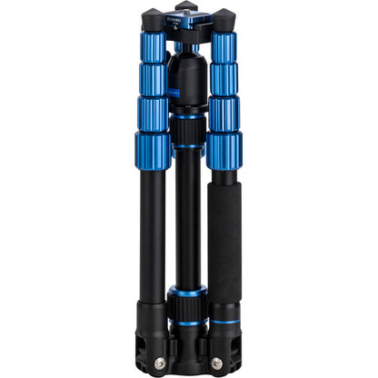 Folding tripod