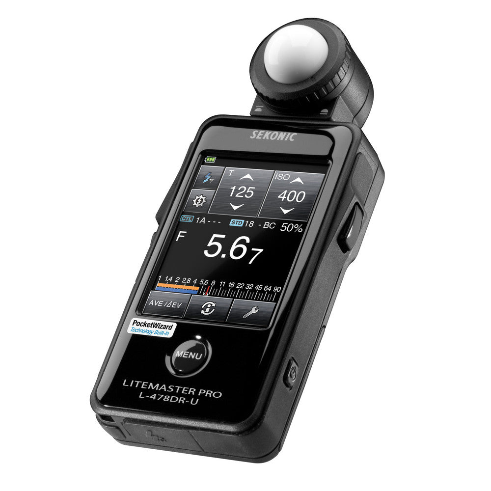 Using the optional viewfinder for 5-degree spot metering with the Sekonic L-478