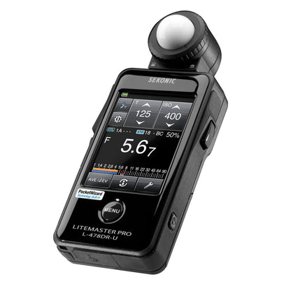 Using the optional viewfinder for 5-degree spot metering with the Sekonic L-478