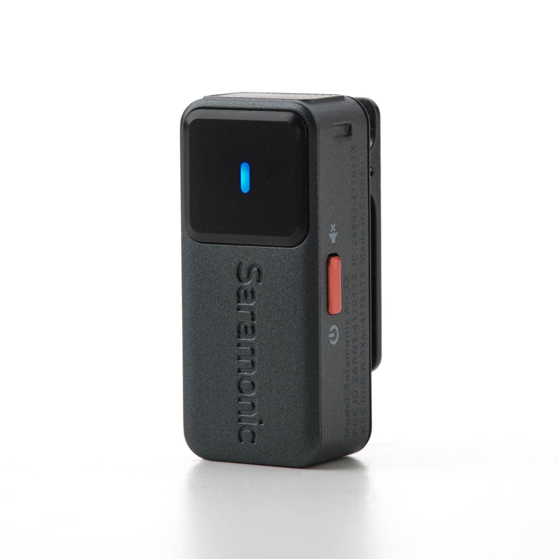 Saramonic Air charging case with auto power on/off feature