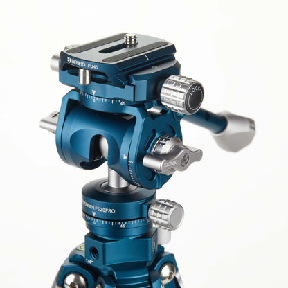 Benro FS20PRO hybrid head in 90-degree vertical orientation for portraits.