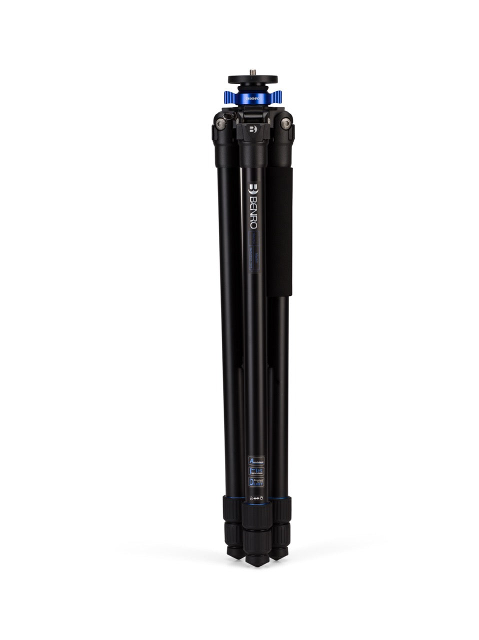 Side view of the Benro Mach3 aluminum tripod folded.