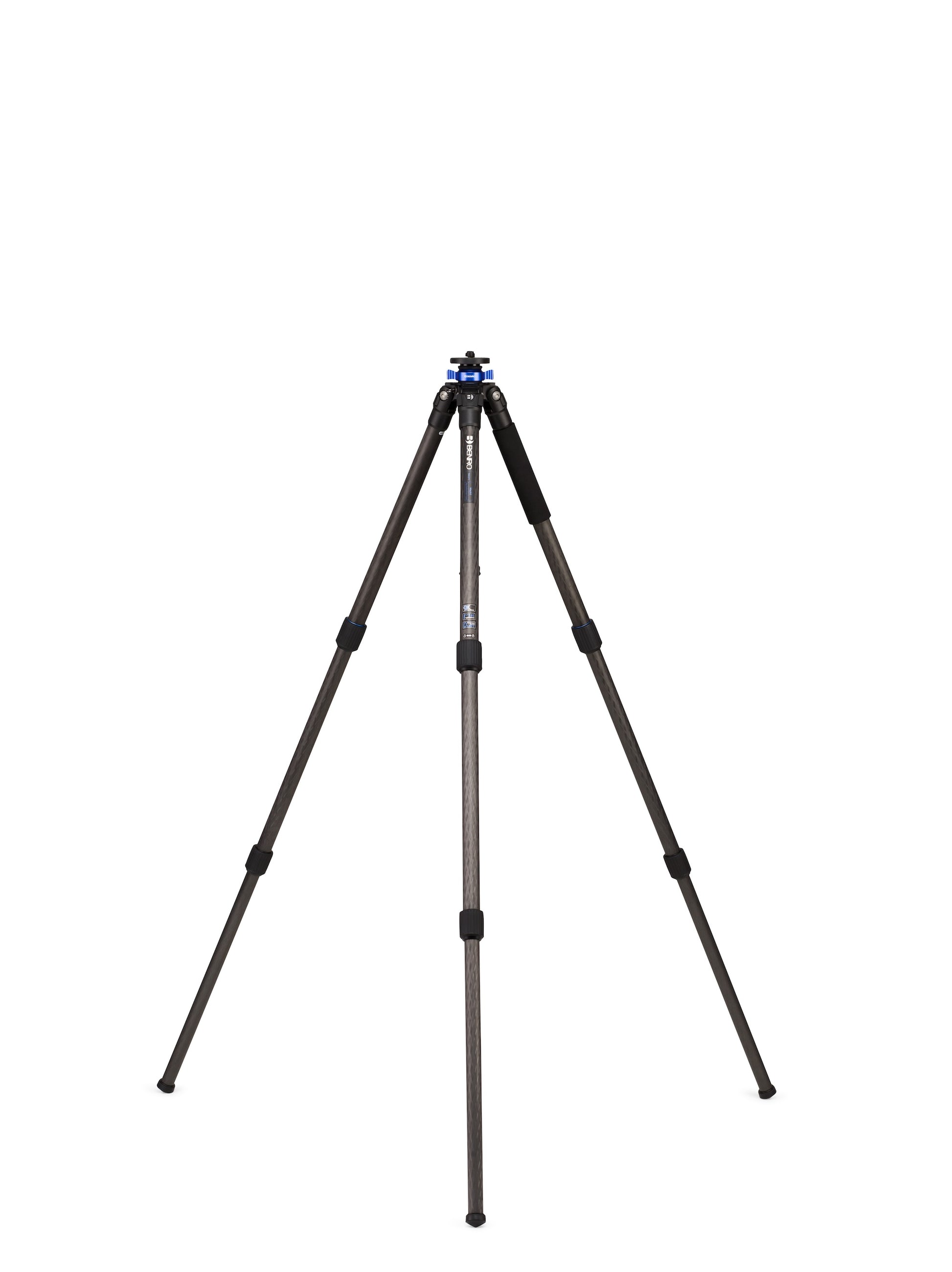 High-performance twist locks on Mach3 tripod for secure adjustments