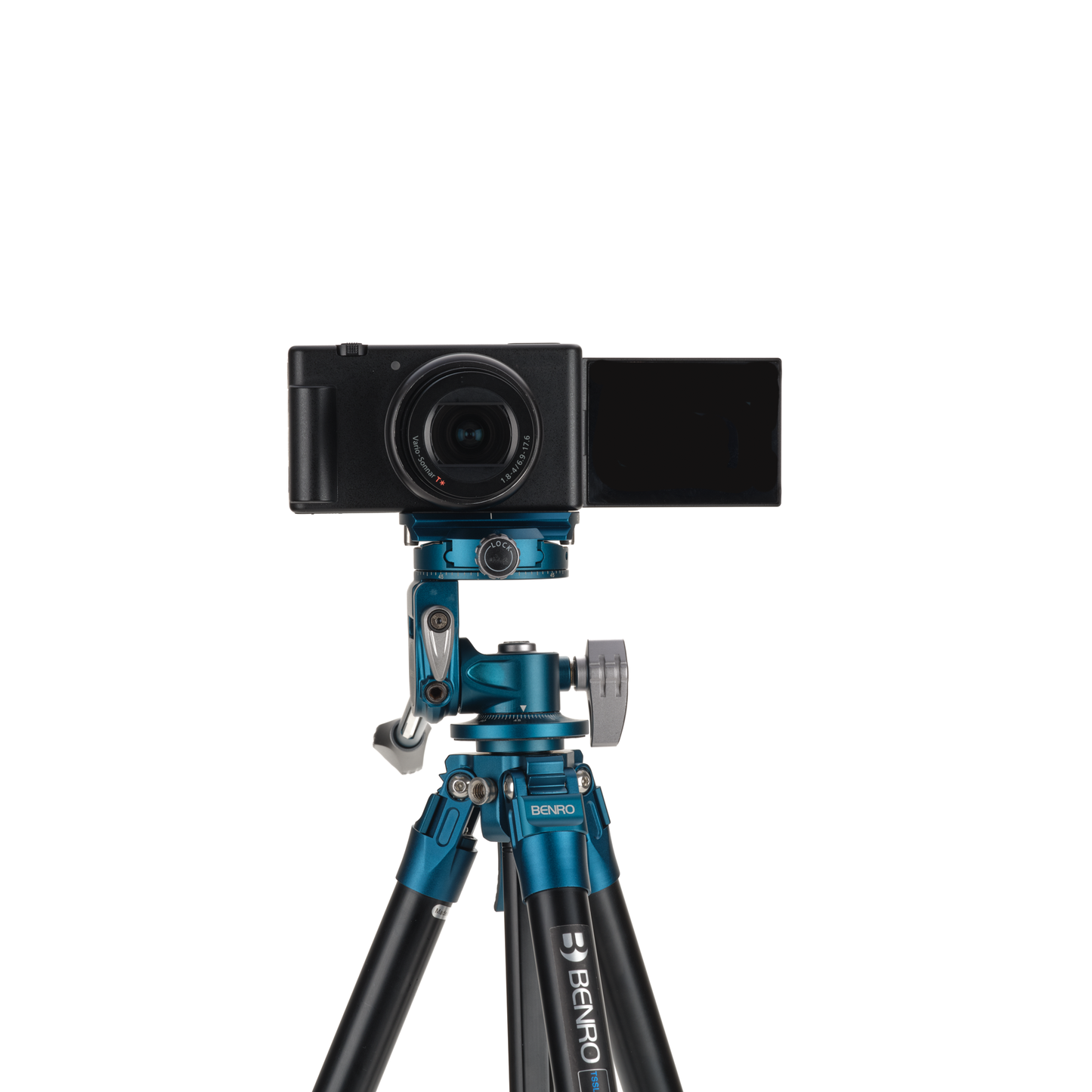 Camera onn the tripod