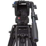 Benro C373F tripod's robust design supports a maximum load capacity of 13.2 lb.