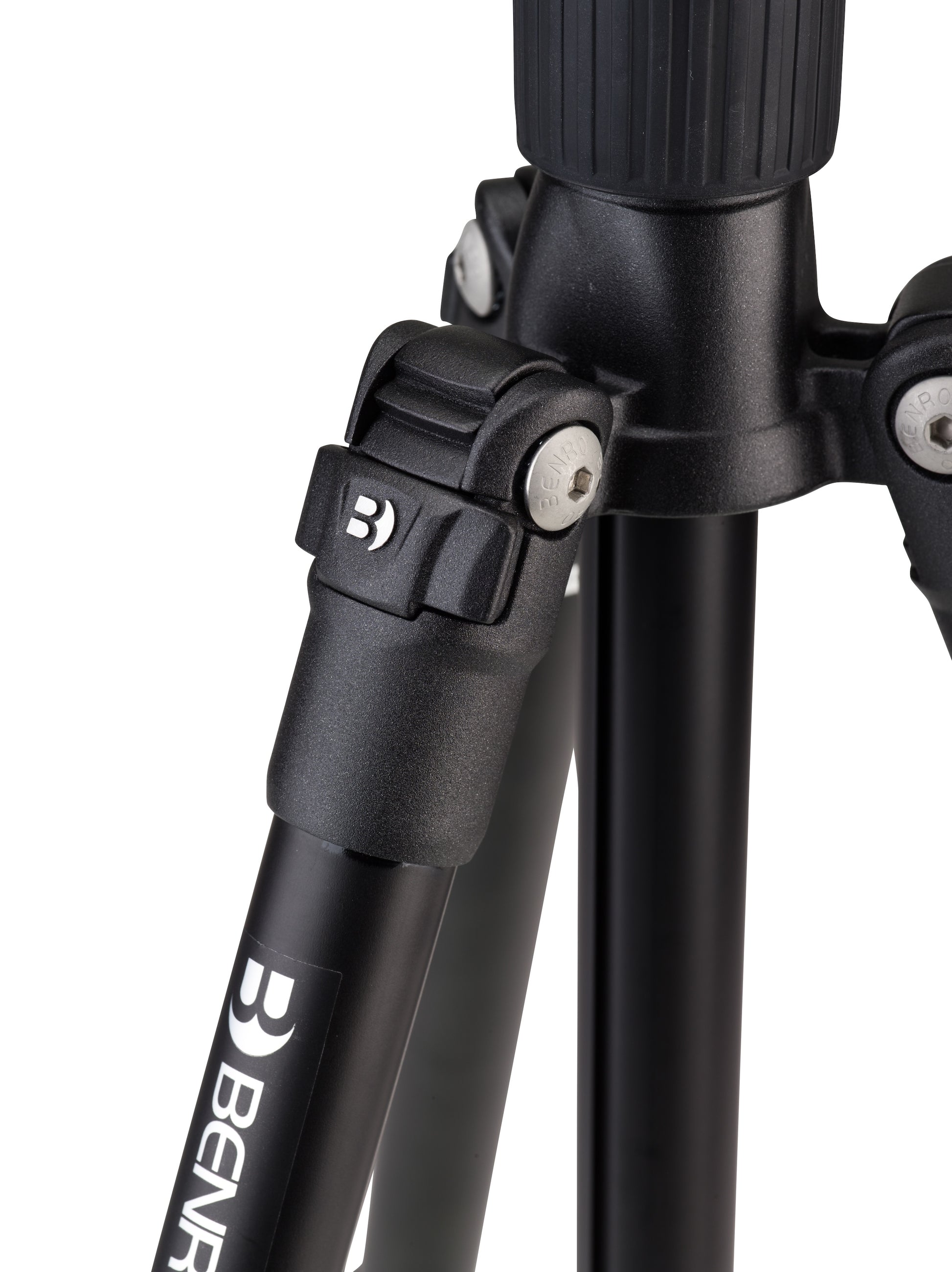Middle column tripod