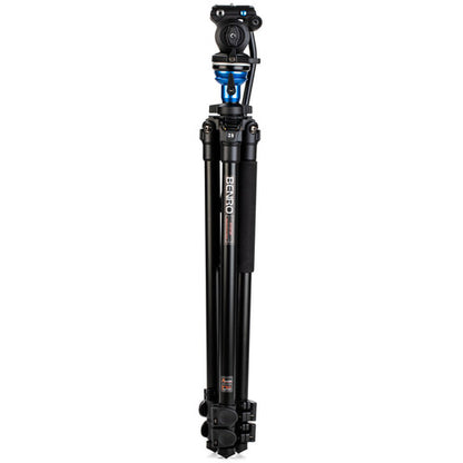 Benro tripod’s aluminum construction ensures lightweight durability for outdoor shoots.