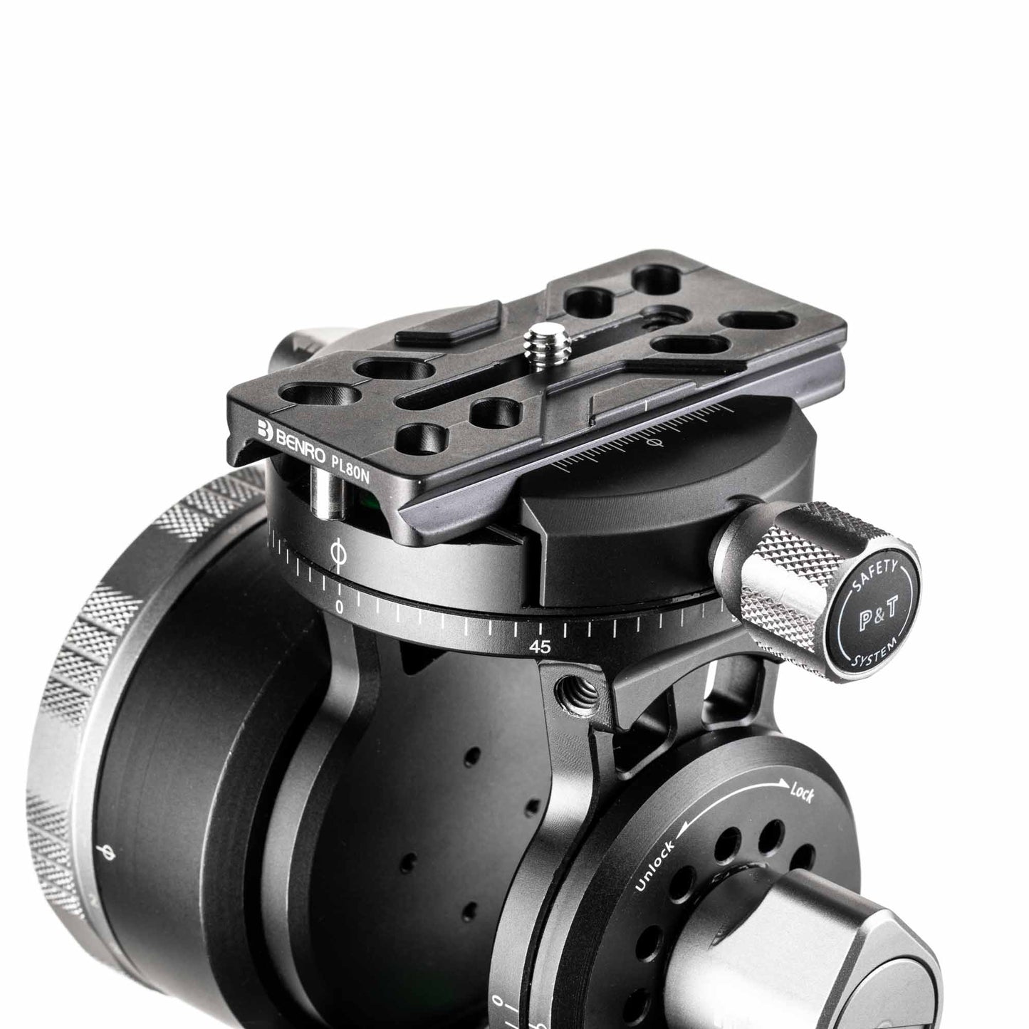 Dual-panoramic function of the WH15 head for uneven terrain shooting